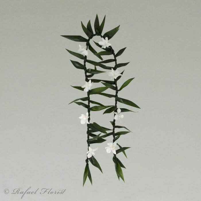 Beautiful Ti Leaf And White Dendrobium Orchids Lei For Men