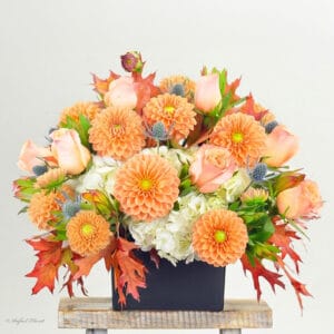 dahlia peach rose centerpiece - Country Blooms - B100