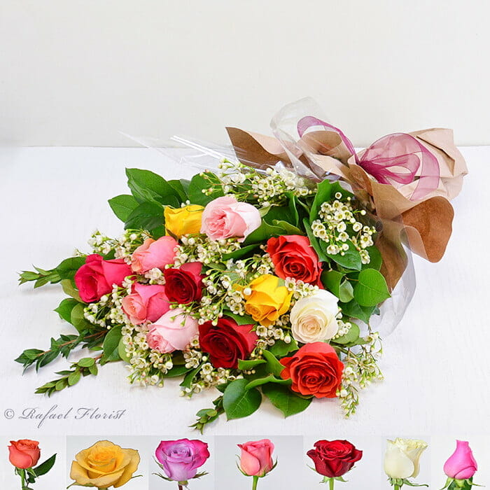 V21 - Classic Wrapped Roses