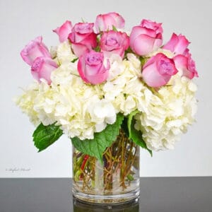 Lavender roses white hydrangeas in glass vase - Lavender Design - V287